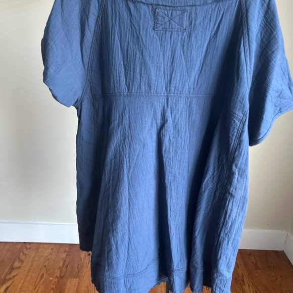 We The Free Navy Short Sleeve Tee - Picture 5 of 8